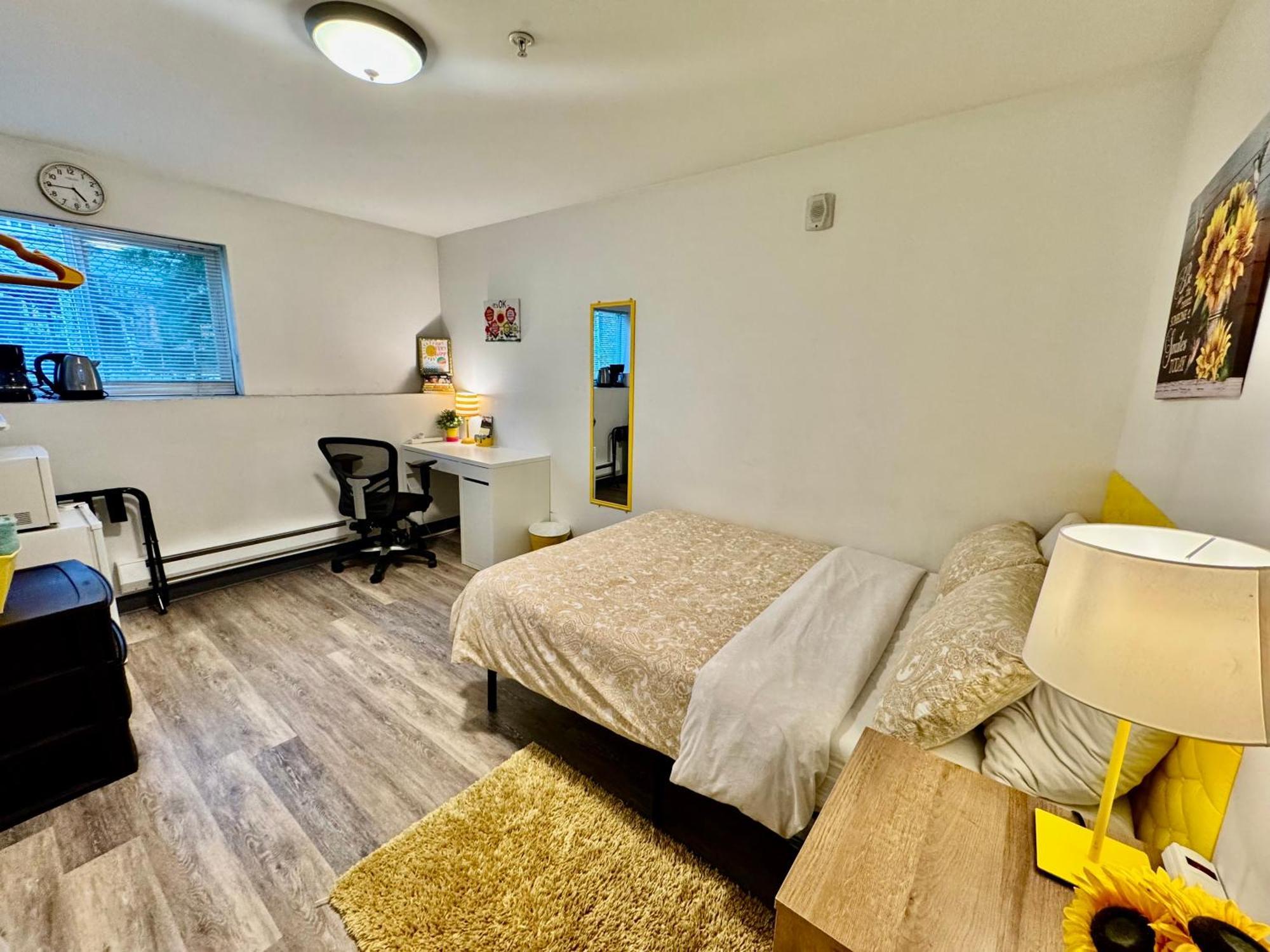 Private Room With Shared Bathroom On The 1St Floor 10 Minutes Walk To University Of Washington Seattle Exterior foto